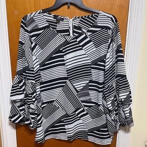 Apt. 9 Black & White Geometric Puff-Sleeve Blouse